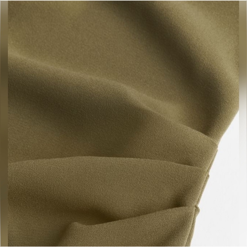 H&M Green Ruched Mock Neck Dress with Dolman Sleeves - Picture 5 of 6